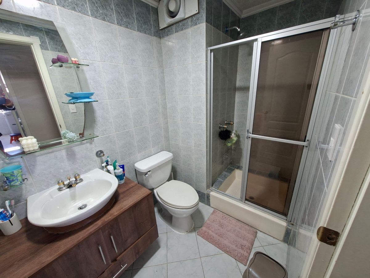 Se Vende Acogedor Departamento de 3 Dorm. en Av Eloy Alfaro (Cerca de Av Granados) — imagen 2