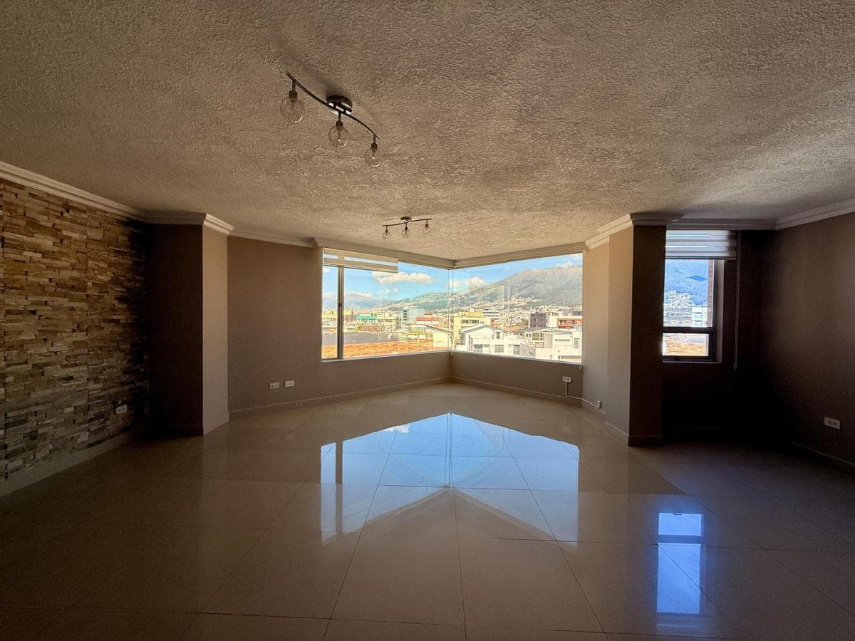Departamento en Venta | 3 Dorm., 162 m², 2 Parqueaderos Cubiertos - Sector Monteserrín - Quito — imagen 10