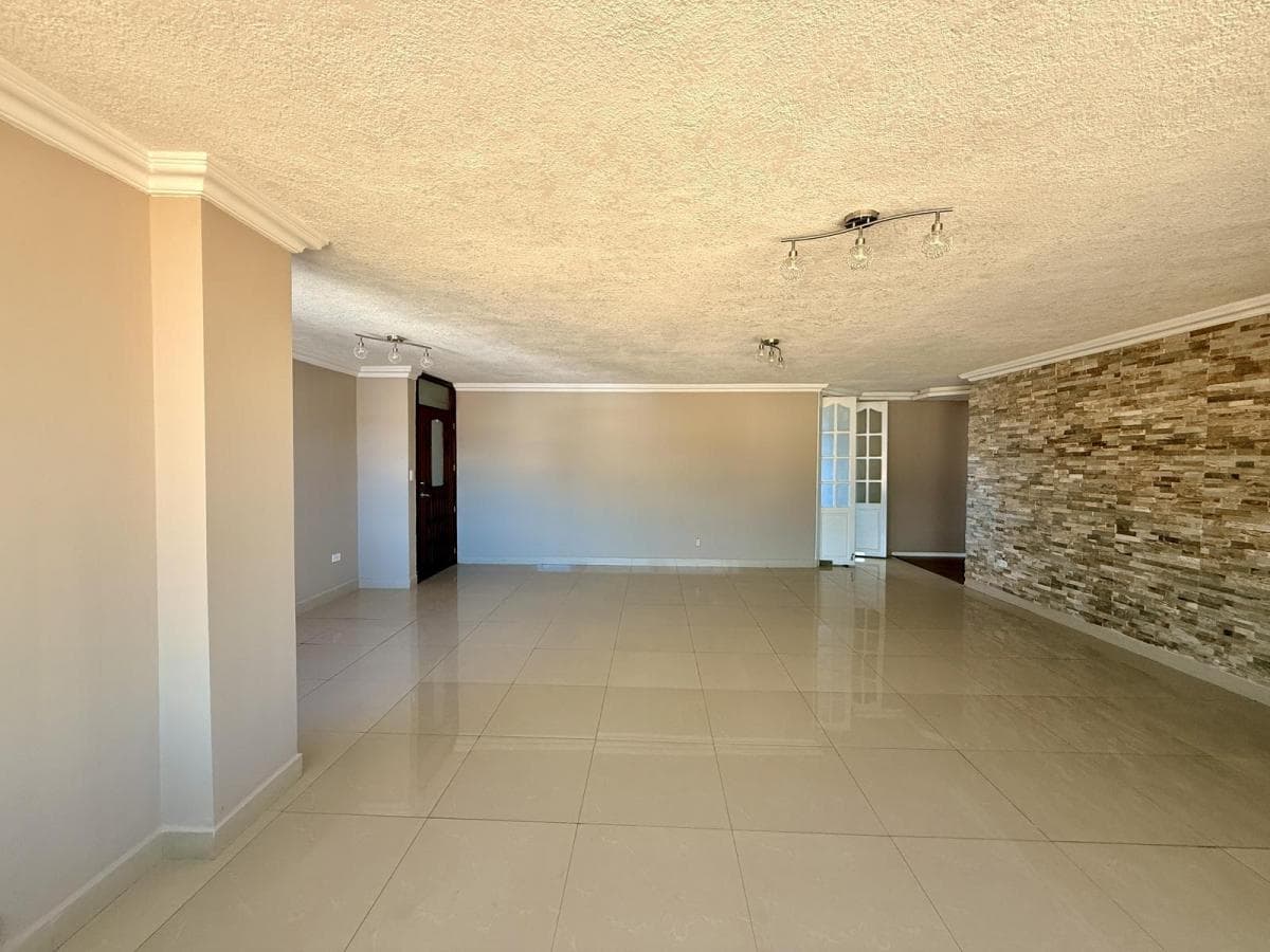 Departamento en Venta | 3 Dorm., 162 m², 2 Parqueaderos Cubiertos - Sector Monteserrín - Quito — imagen 8
