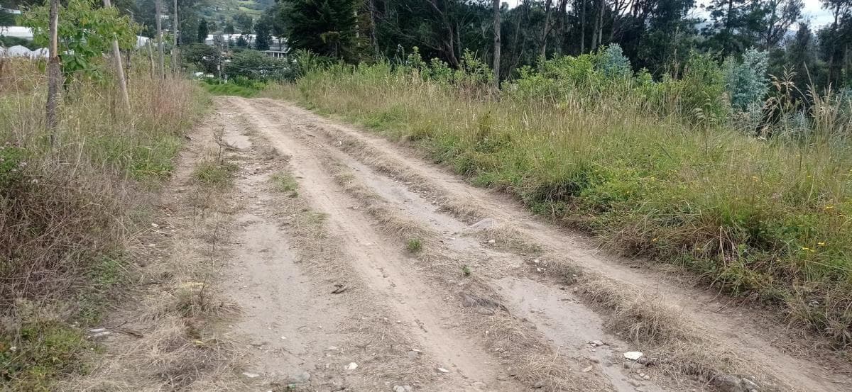 De Vende Hermoso Terreno en El Pedregal de Miranda en Conocoto — imagen 8