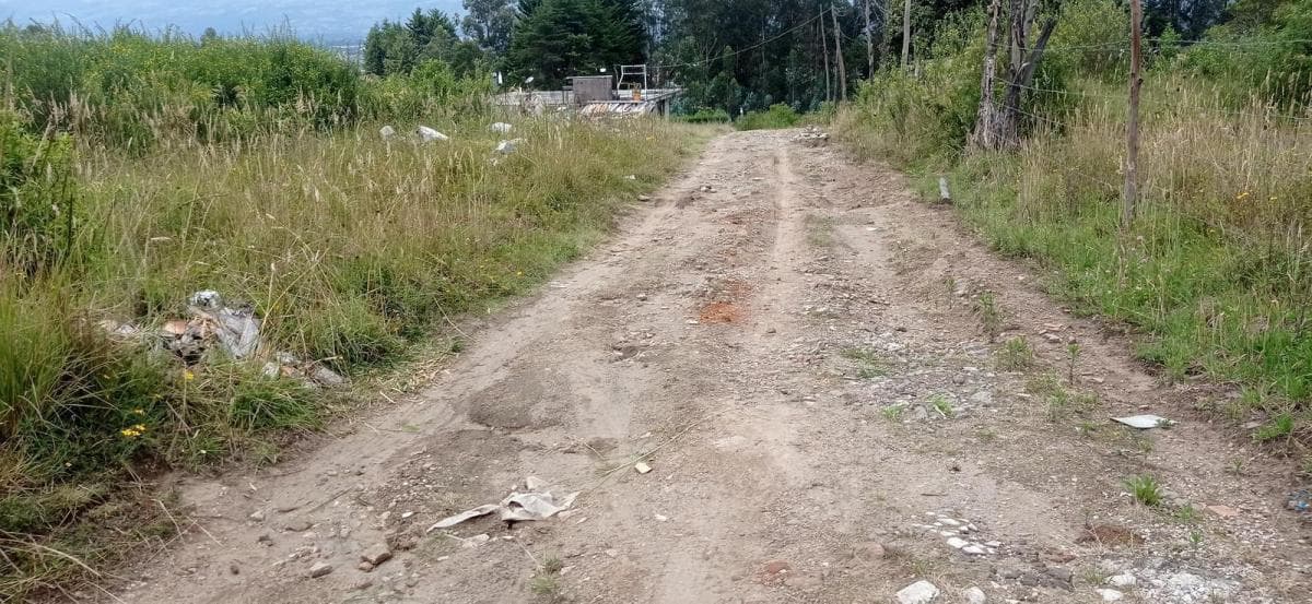 De Vende Hermoso Terreno en El Pedregal de Miranda en Conocoto — imagen 7