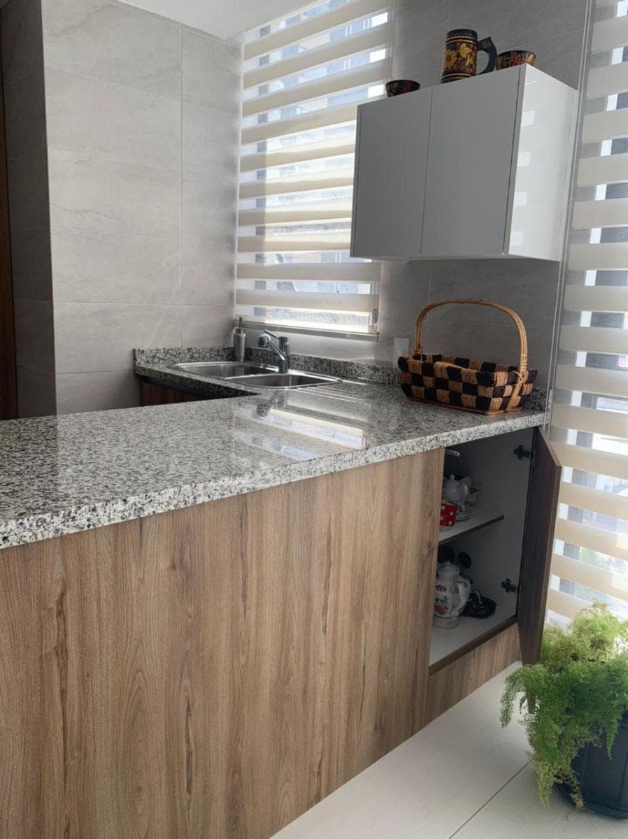 Vendo Departamento con Terraza Sector de El Batan — imagen 2