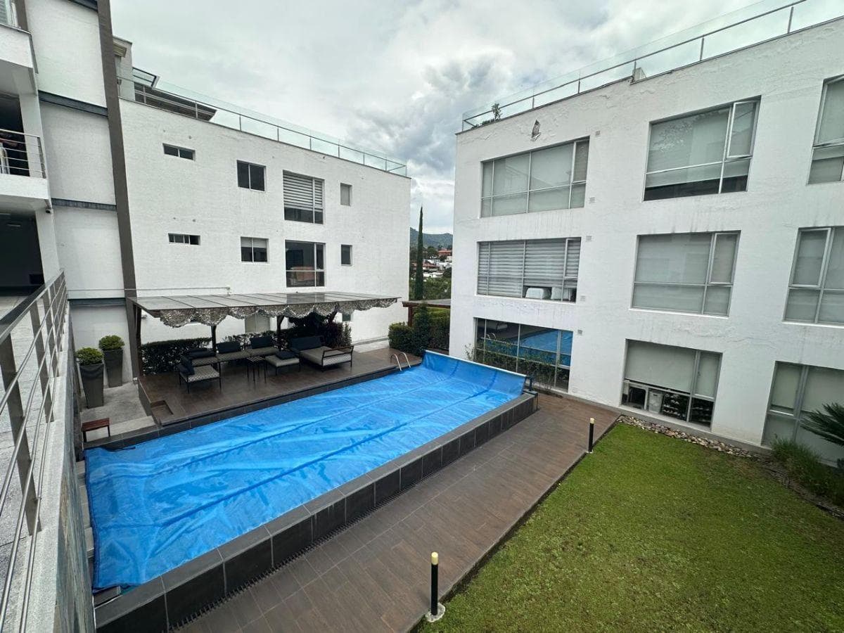 Dúplex de Lujo en Cumbayá Sector Usfq con Jardín Privado y Amenidades Tipo Club — imagen 10