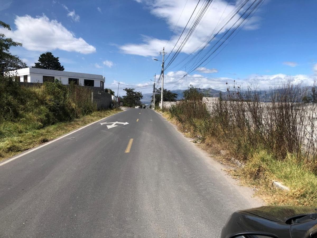 Venta de Terreno Plano en Llano Chico Cocotog — imagen 10