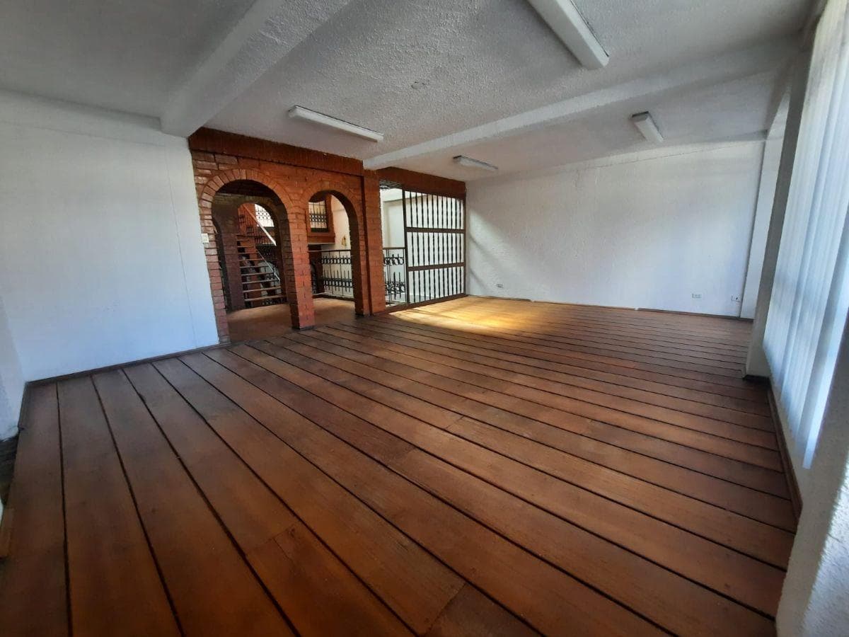 De Venta Casa en El Batan Sector Quicentro — imagen 10