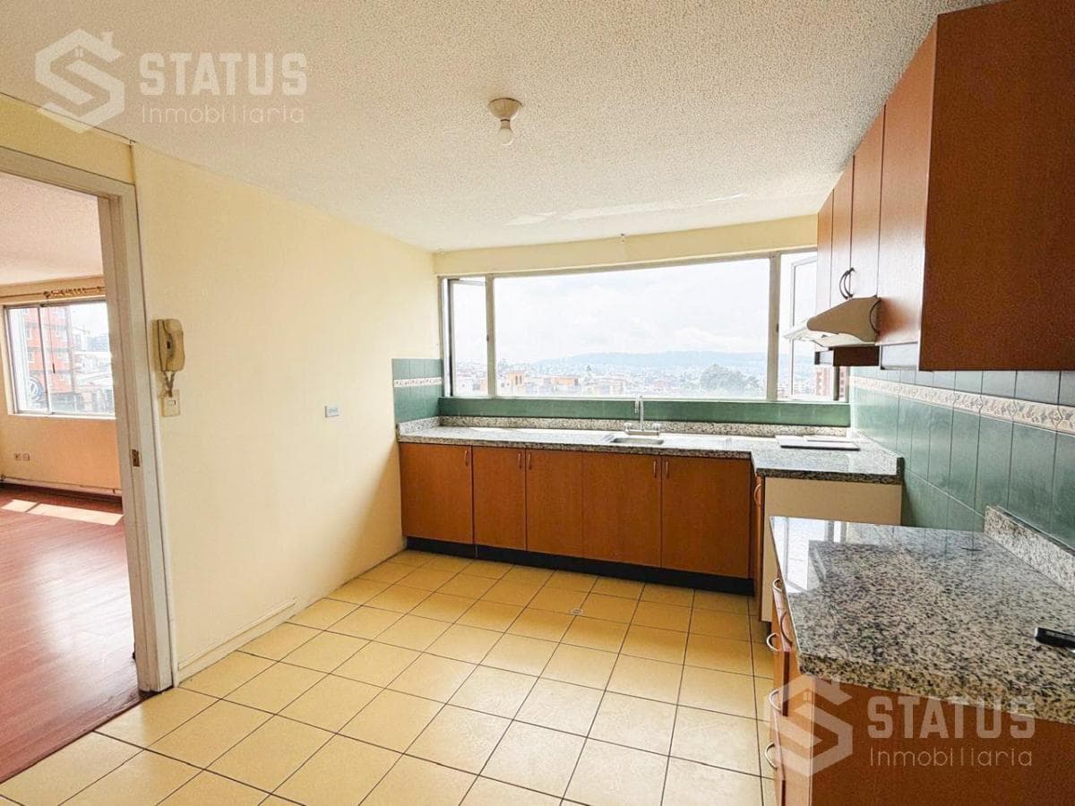 Venta de Departamento Cerca a Supermaxi Plaza Norte - Sector La Kennedy — imagen 4