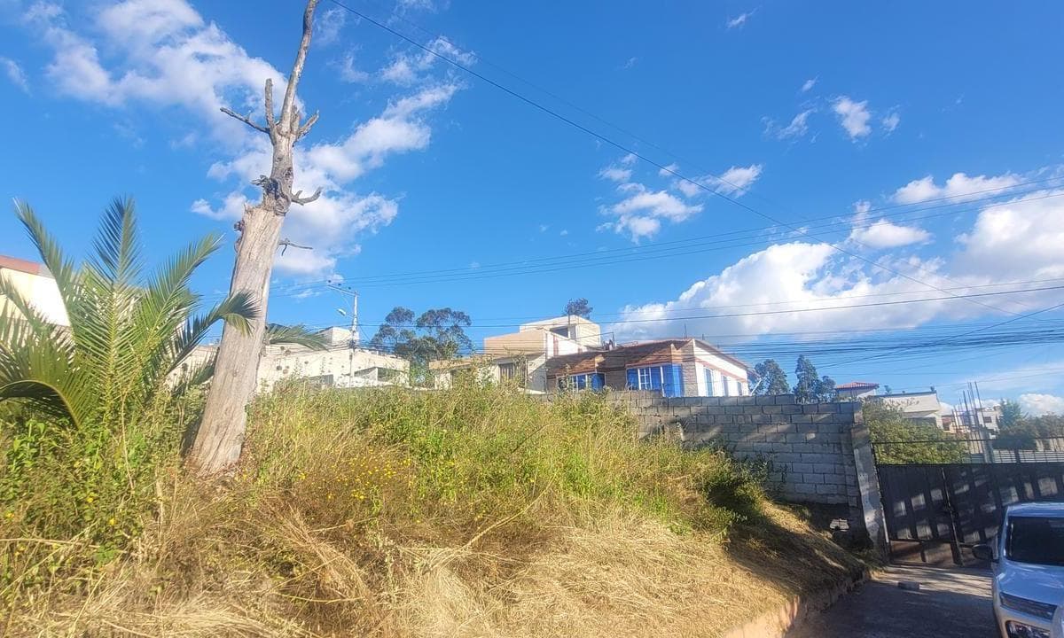 Venta Terreno Calderon 1.710 m² San Jose de Moran — imagen 1