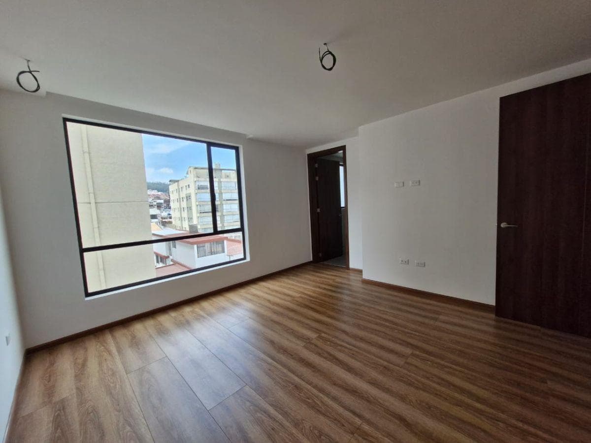 Vendo Departamento de 87 m por Estrenar en La Burgeois, Sector Rumipmba, Centro Norte Quito — imagen 9