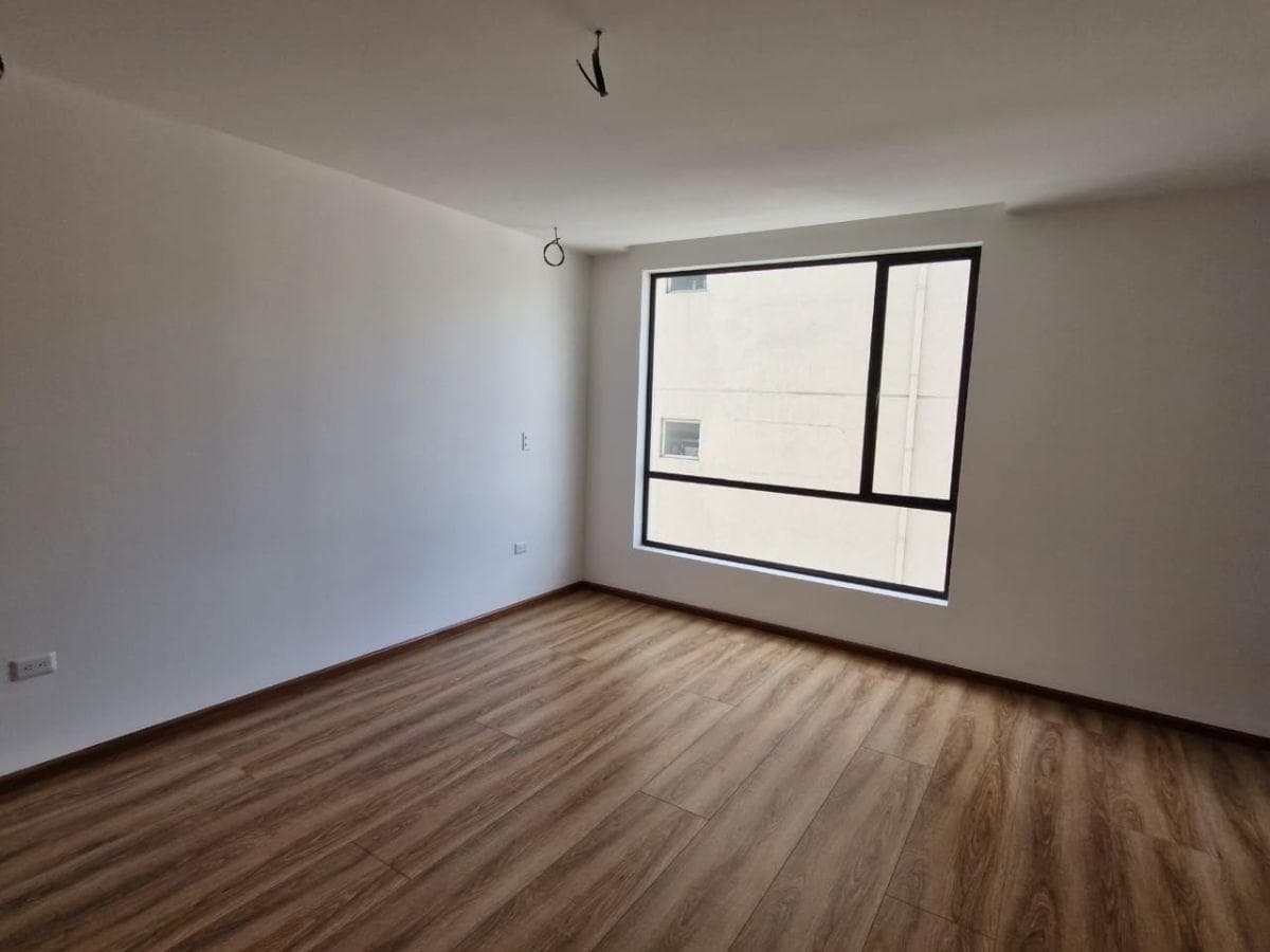 Vendo Departamento de 87 m por Estrenar en La Burgeois, Sector Rumipmba, Centro Norte Quito — imagen 8