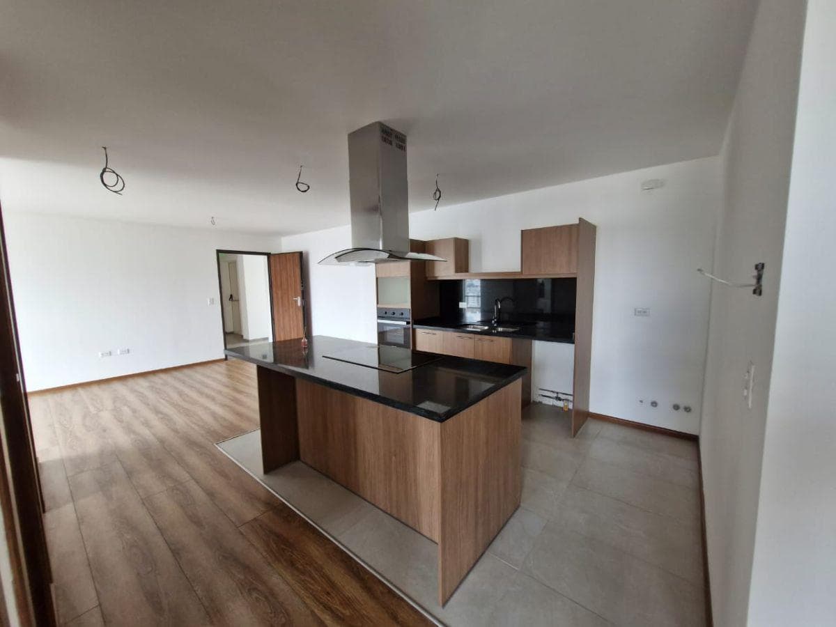 Vendo Departamento de 87 m por Estrenar en La Burgeois, Sector Rumipmba, Centro Norte Quito — imagen 6