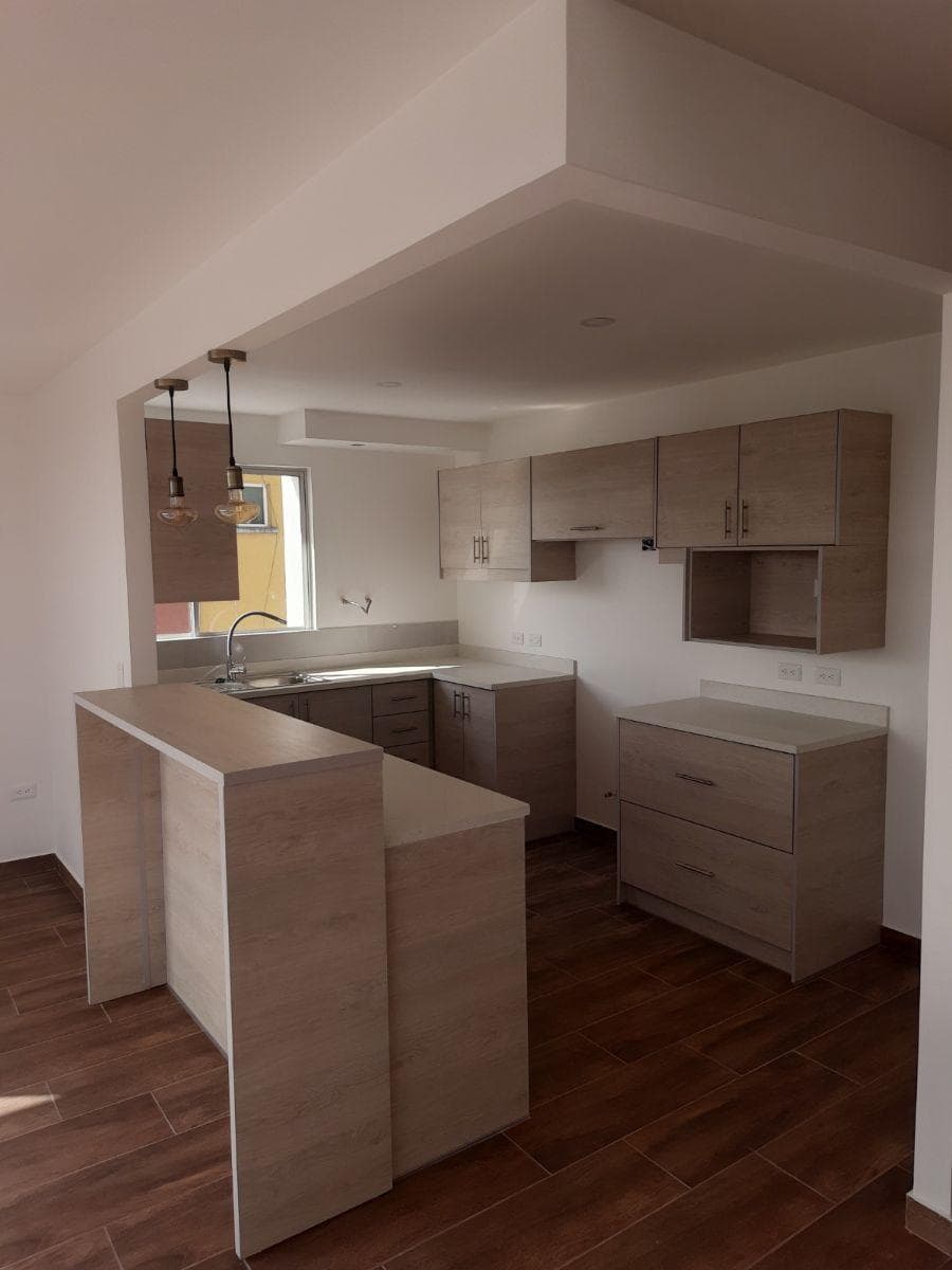 Dpto 102 m² + 42 m² Terraza Bbq y Parqueadero en Mastodontes | $97.000 — imagen 5