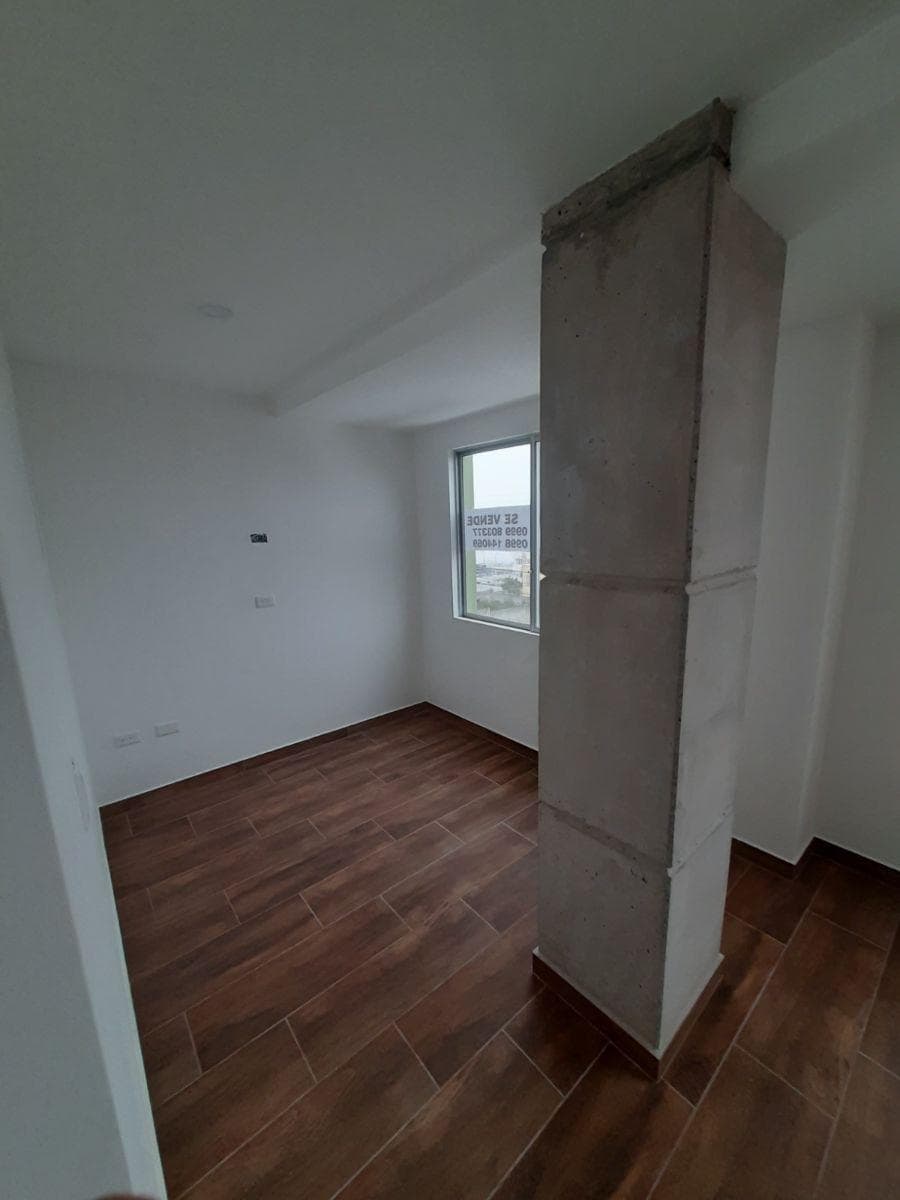 Dpto 102 m² + 42 m² Terraza Bbq y Parqueadero en Mastodontes | $97.000 — imagen 3