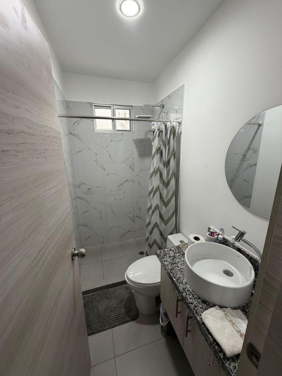 Dpto. Estreno con 2 Dorm. en Venta en Vía a La Costa, Guayas — imagen 4