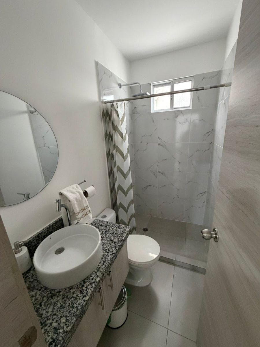 Dpto. Estreno con 2 Dorm. en Venta en Vía a La Costa, Guayas — imagen 3