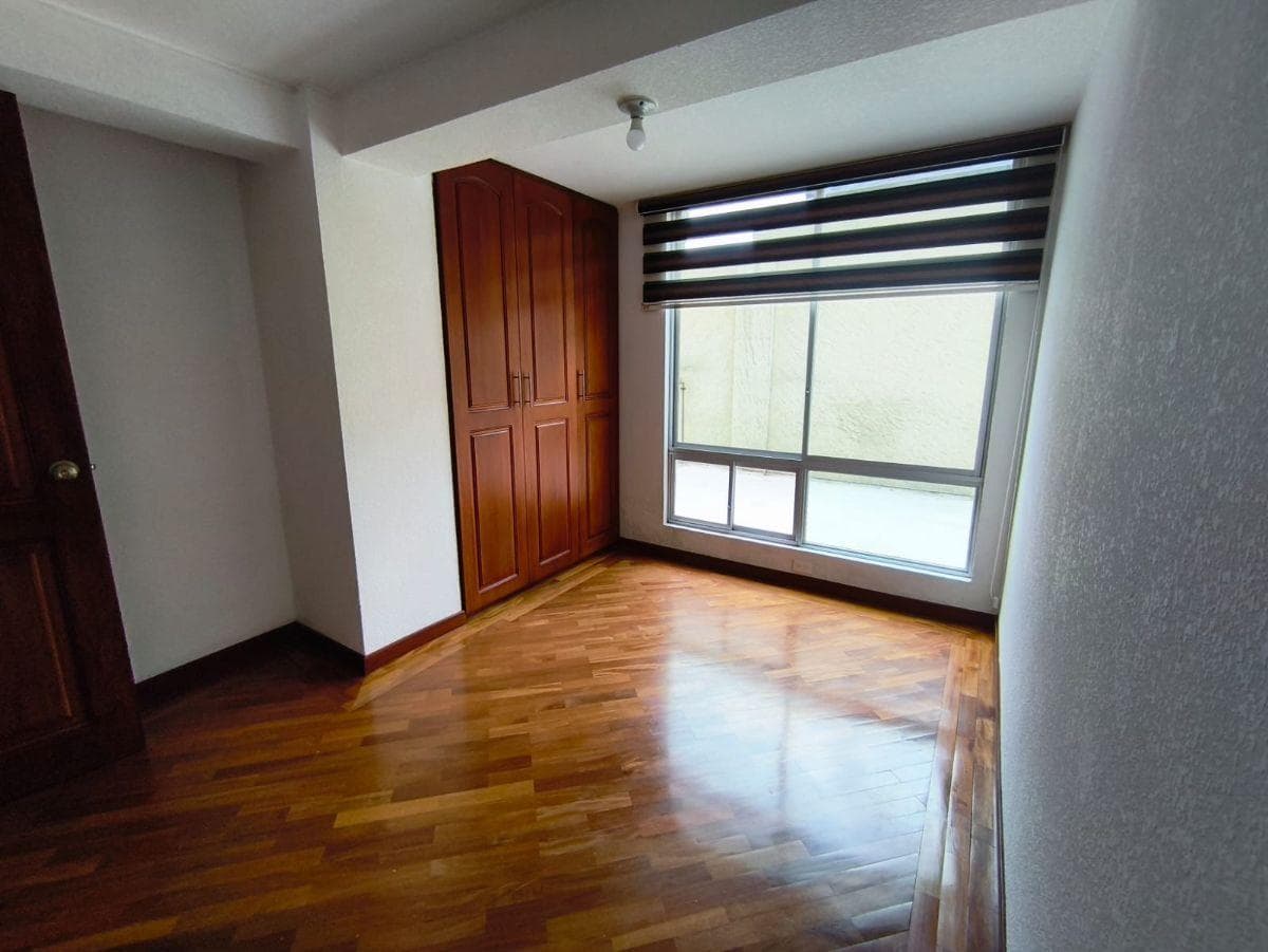 Departamento en Planta Baja - Ponceano — imagen 2