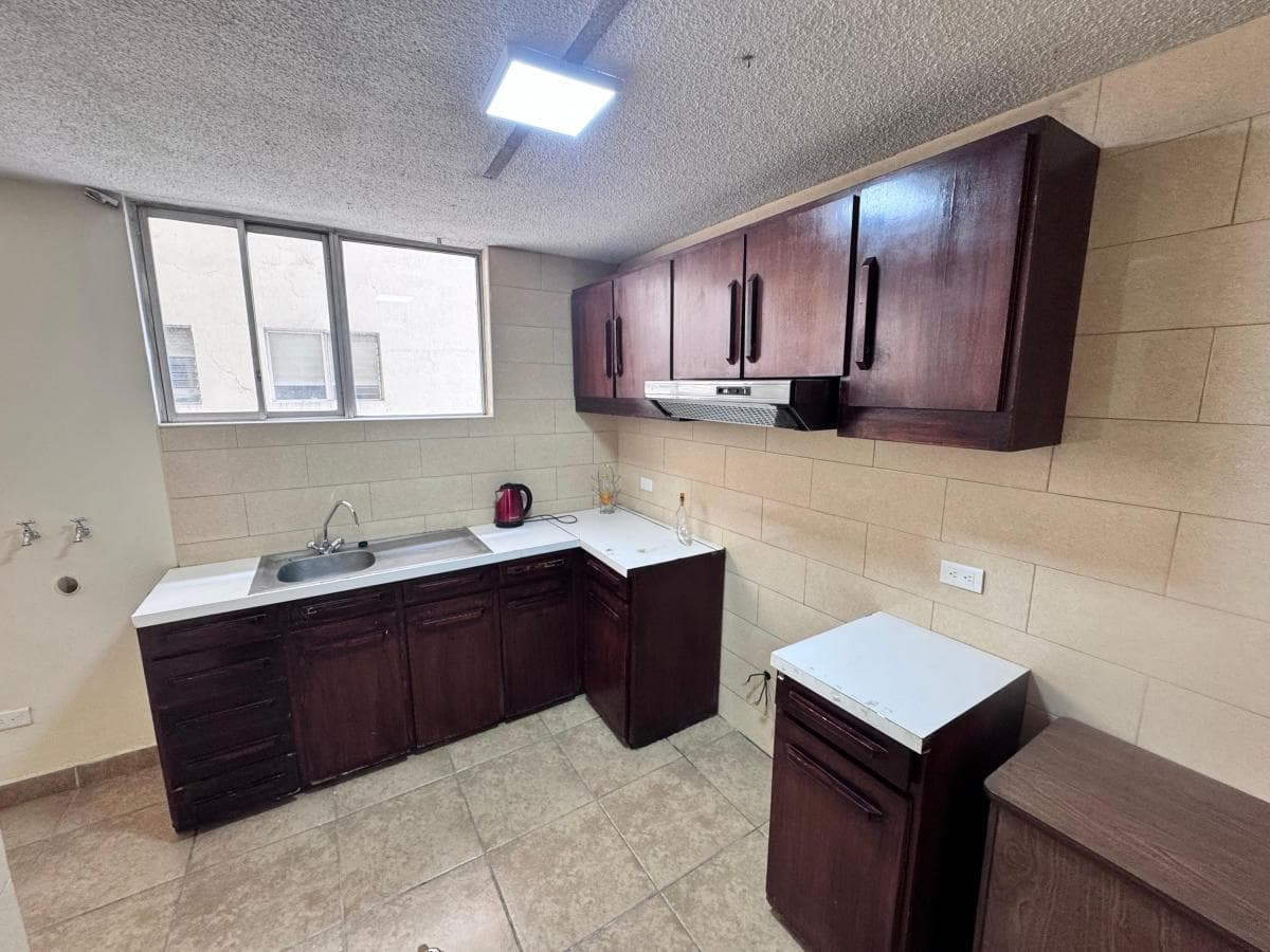 Luis Cordero - Vendo Departamento de 2 Dorm. - 99 m — imagen 1