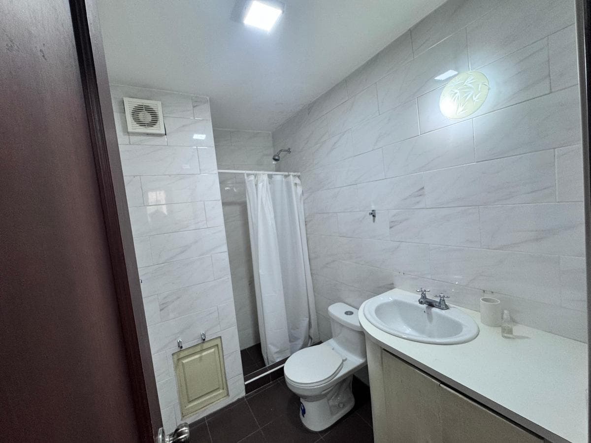 Luis Cordero - Vendo Departamento de 2 Dorm. - 99 m — imagen 5