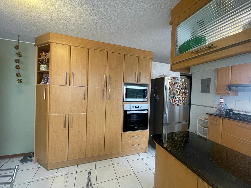 Vendo Casa - Urb. Lomas de Monteserrin - Seguridad 24/7 - *mm — imagen 4