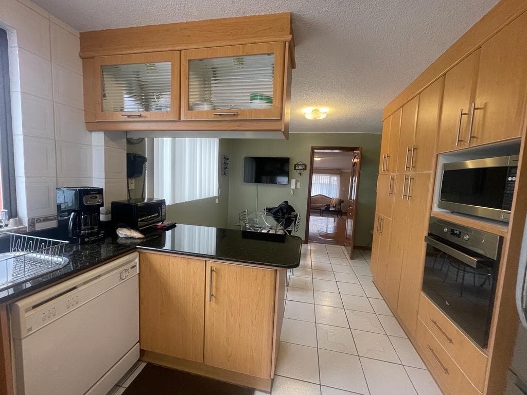 Vendo Casa - Urb. Lomas de Monteserrin - Seguridad 24/7 - *mm — imagen 3