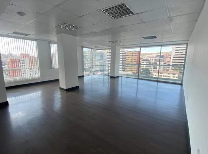Oportunidad Excelente Oficina 125 m² en La Pradera — imagen 1