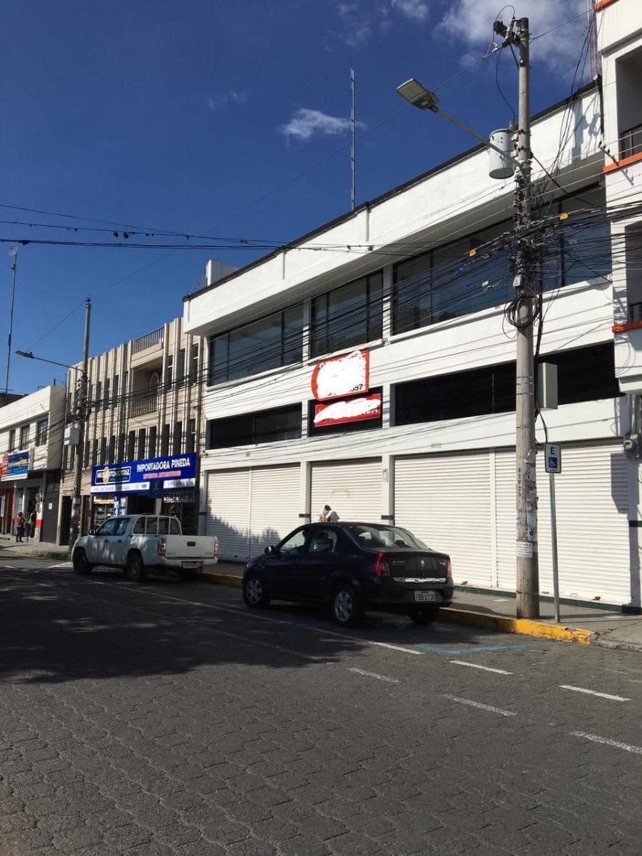 Casa de Venta Rentera y Comercial en Centro de Ibarra, Imbabura — imagen 9