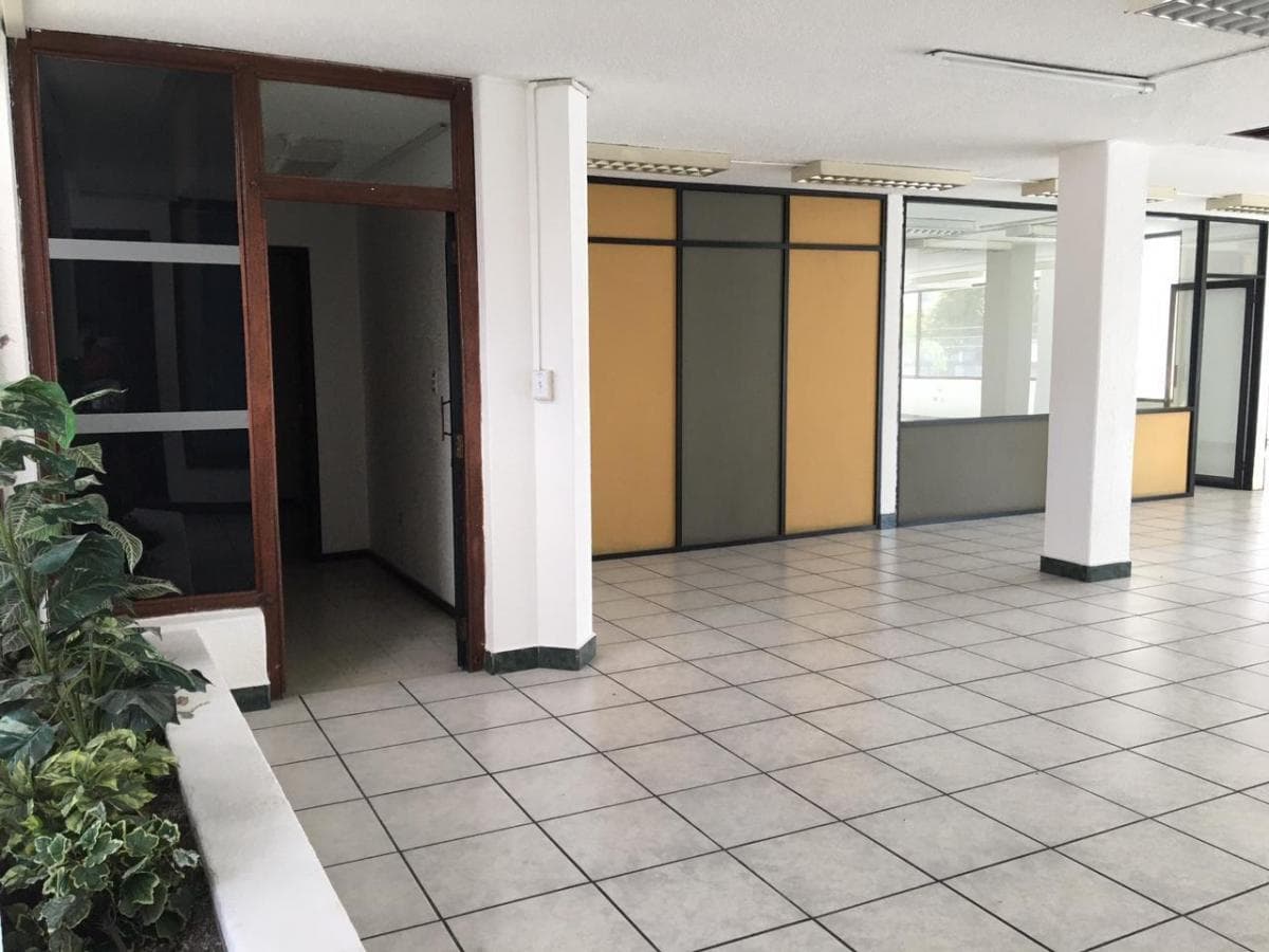 Casa de Venta Rentera y Comercial en Centro de Ibarra, Imbabura — imagen 7
