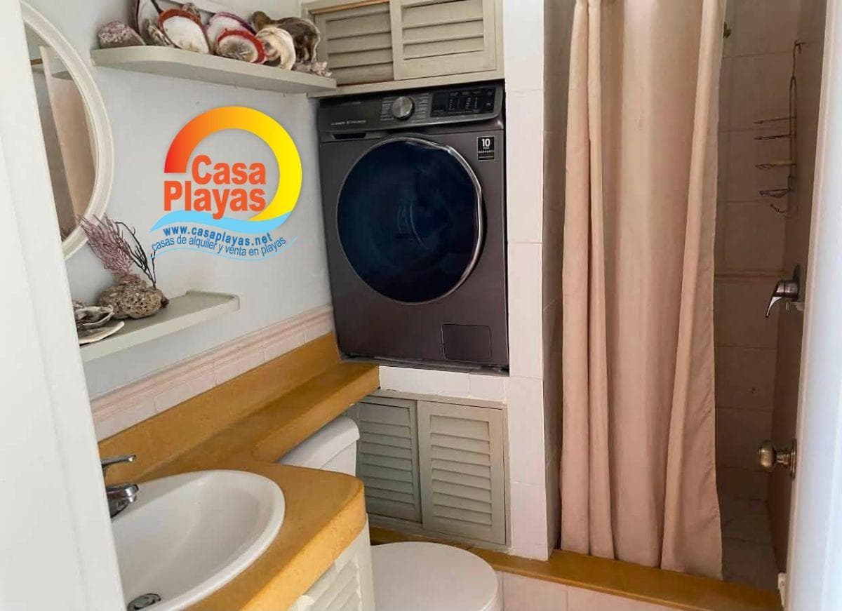 Carabelas de Colón, Venta Departamento Frente Al Mar con Piscinas en Playas Villamil, Guayas — imagen 6
