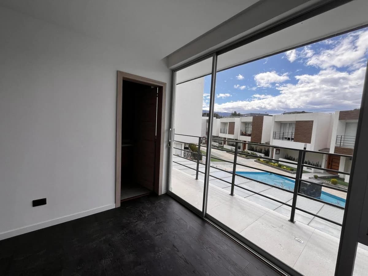 Departamento a Estrenar en Venta Cerca a Ruta Viva E Intervalles — imagen 5