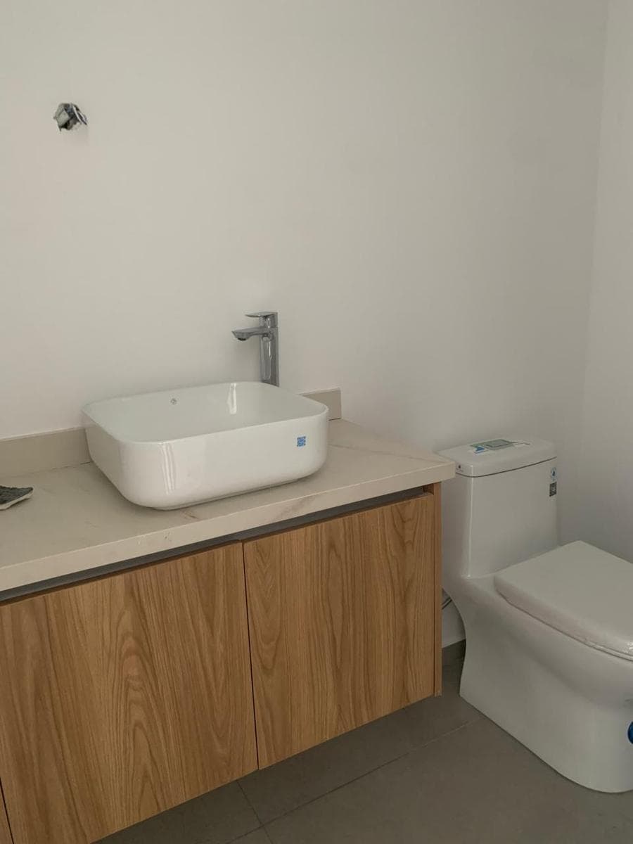 Se Vende Suite Moderna por Estrenar con Patio, Sector Chaupicruz — imagen 2