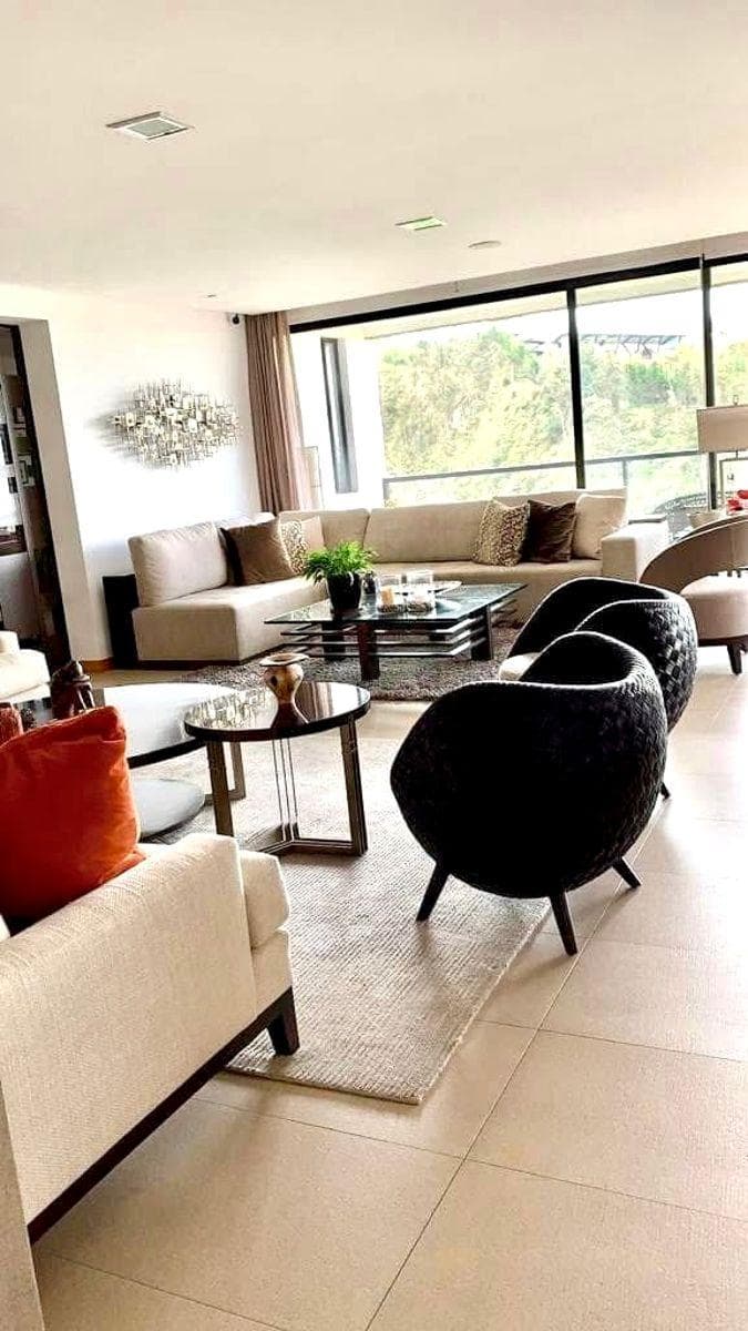 Cumbayá – Miravalle | Venta Exclusivo Departamento 319 m² de Construcción con 25 m² de Terraza — imagen 4