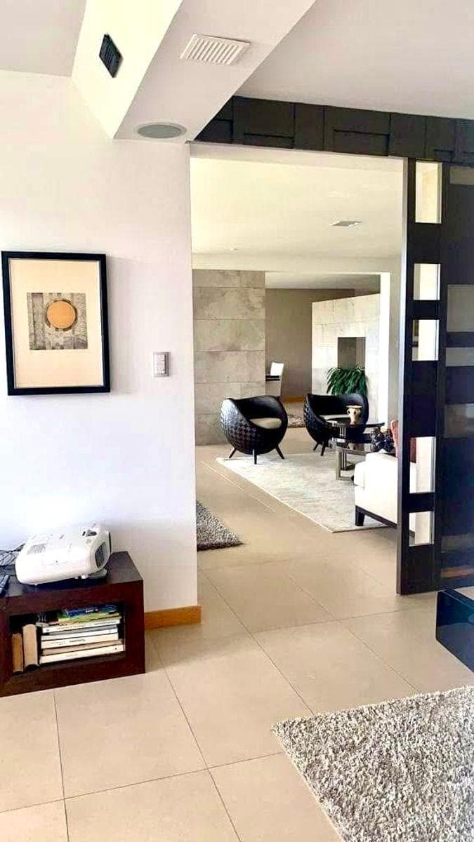 Cumbayá – Miravalle | Venta Exclusivo Departamento 319 m² de Construcción con 25 m² de Terraza — imagen 2