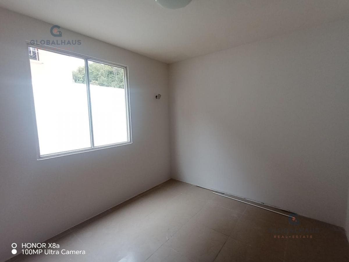 Casa en Venta con 3 Habitaciones Urb, Villa del Rey Etapa Felipe. m. N. Guayas — imagen 9