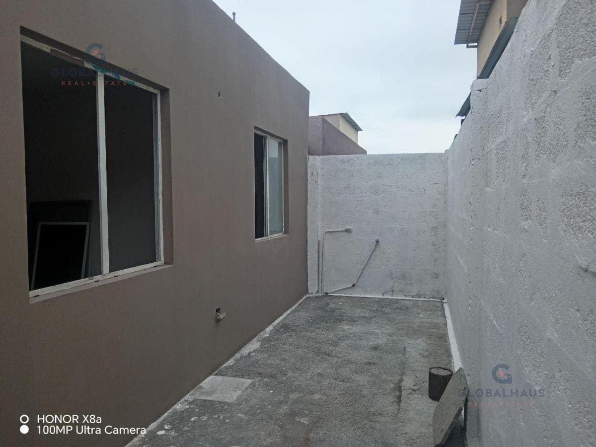Casa en Venta con 3 Habitaciones Urb, Villa del Rey Etapa Felipe. m. N. Guayas — imagen 5