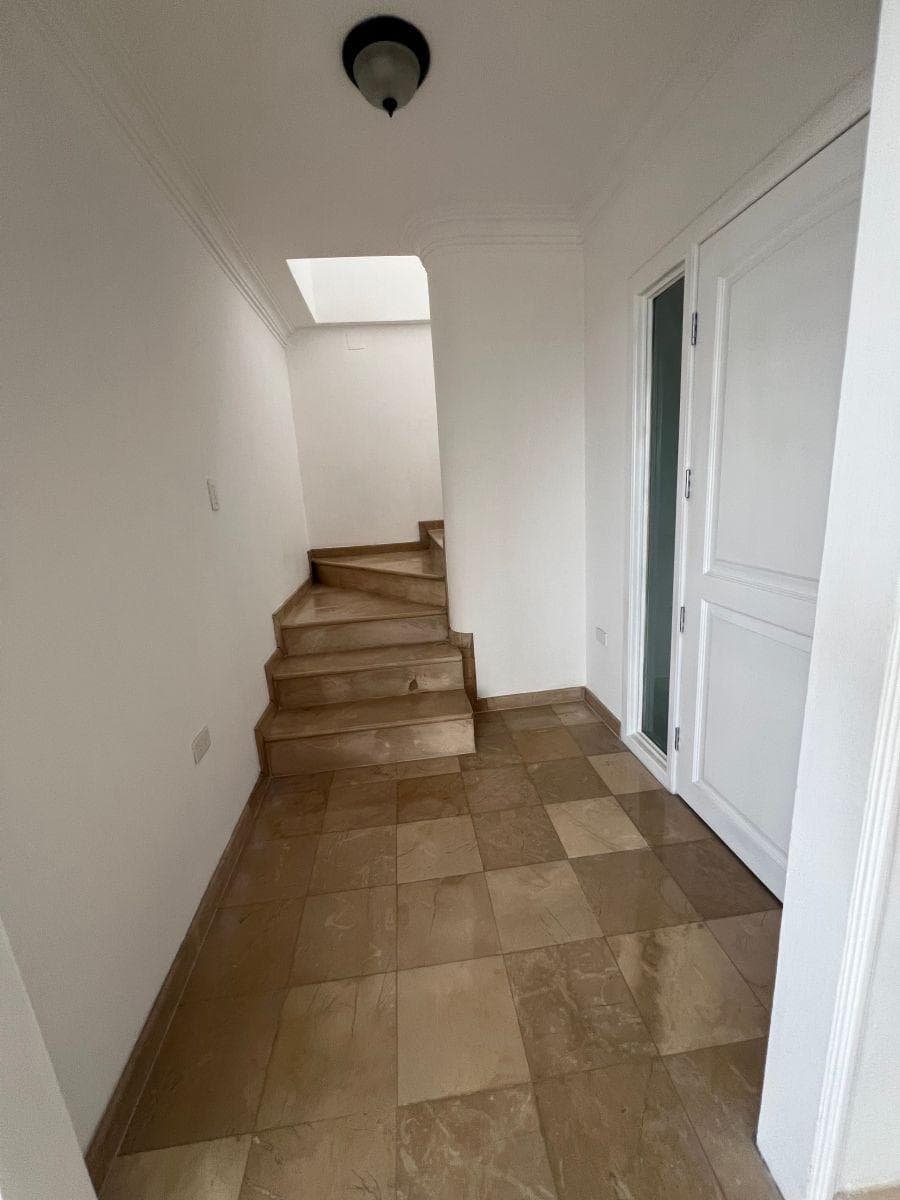 En Venta Departamento con Vista 2do Piso con Amplia Terraza, Guayas — imagen 9