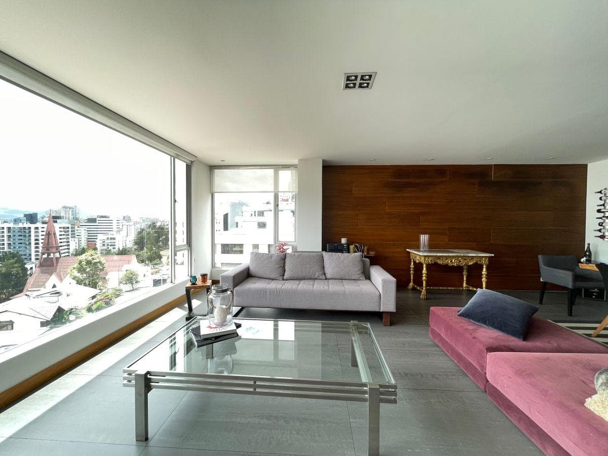 Departamento Dúplex de 190 m² con 2 Dorm. en Venta en González Suárez — imagen 1