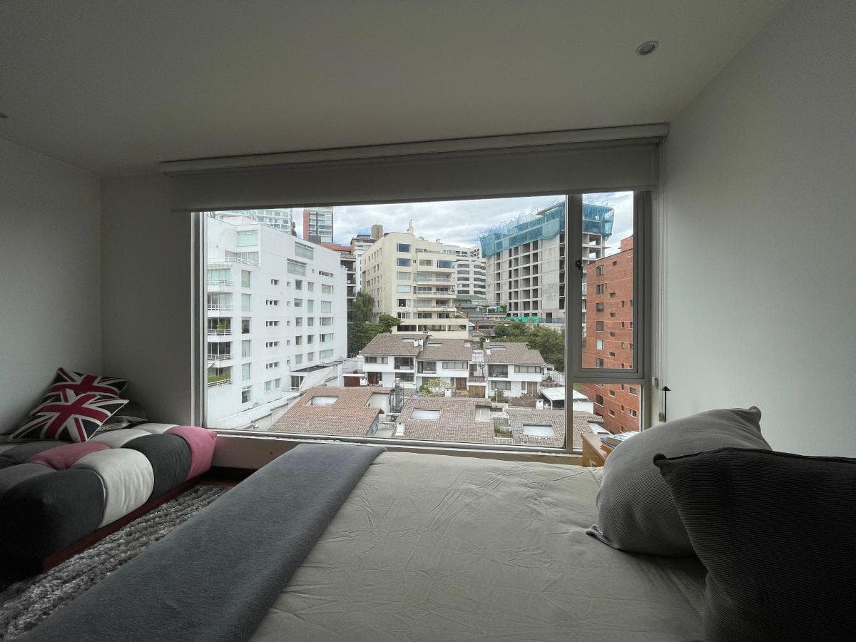 Departamento Dúplex de 190 m² con 2 Dorm. en Venta en González Suárez — imagen 3