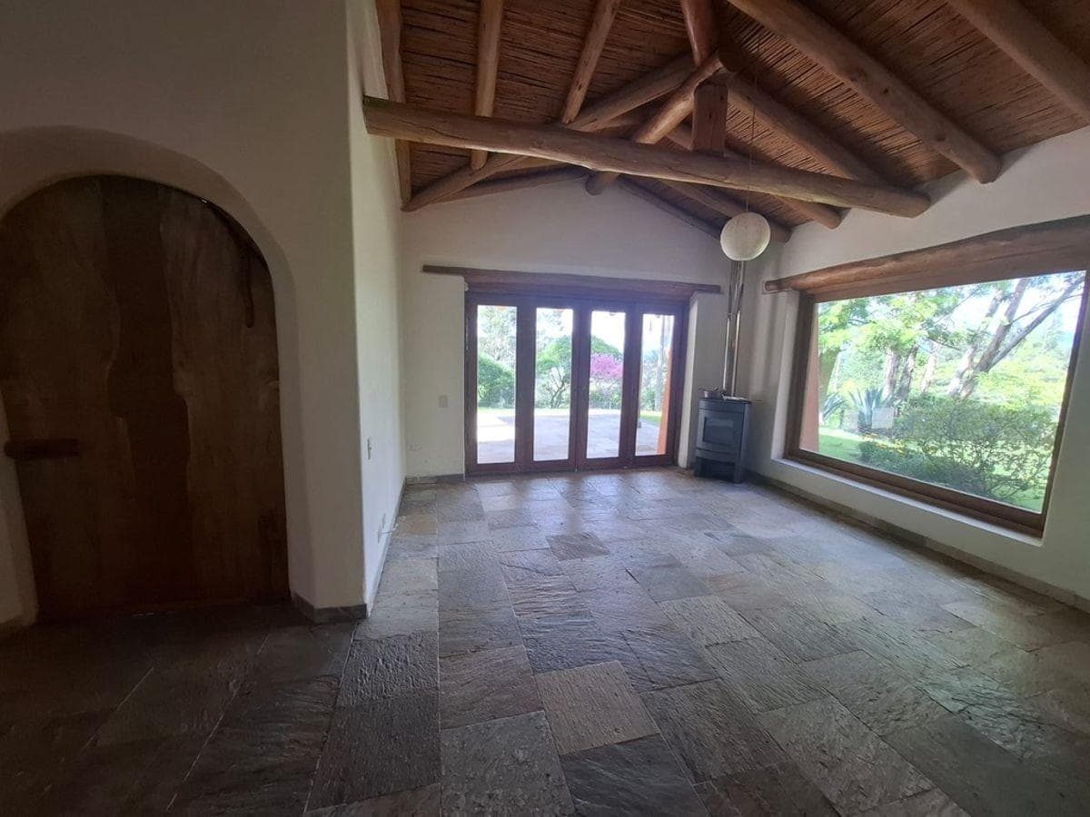 Casa Única Estilo Rustico Moderno con Vista Espectacular 5 Habitaciones, Cumbayá Intervalles — imagen 6