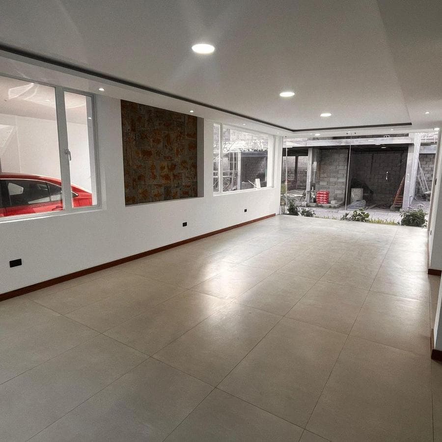 Venta Casa a Estrenar - Sector Tumbaco — imagen 5
