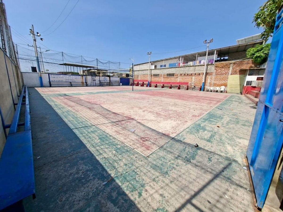 Terreno Comercial de Venta en Manta Zona Norte, Manabí — imagen 2