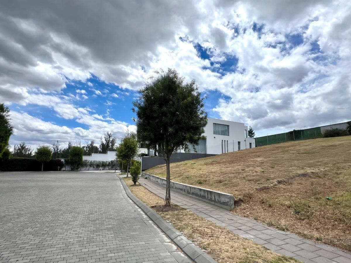 Mv - Sector Puembo en Venta Terreno en Urbanización 1.009 m² — imagen 3