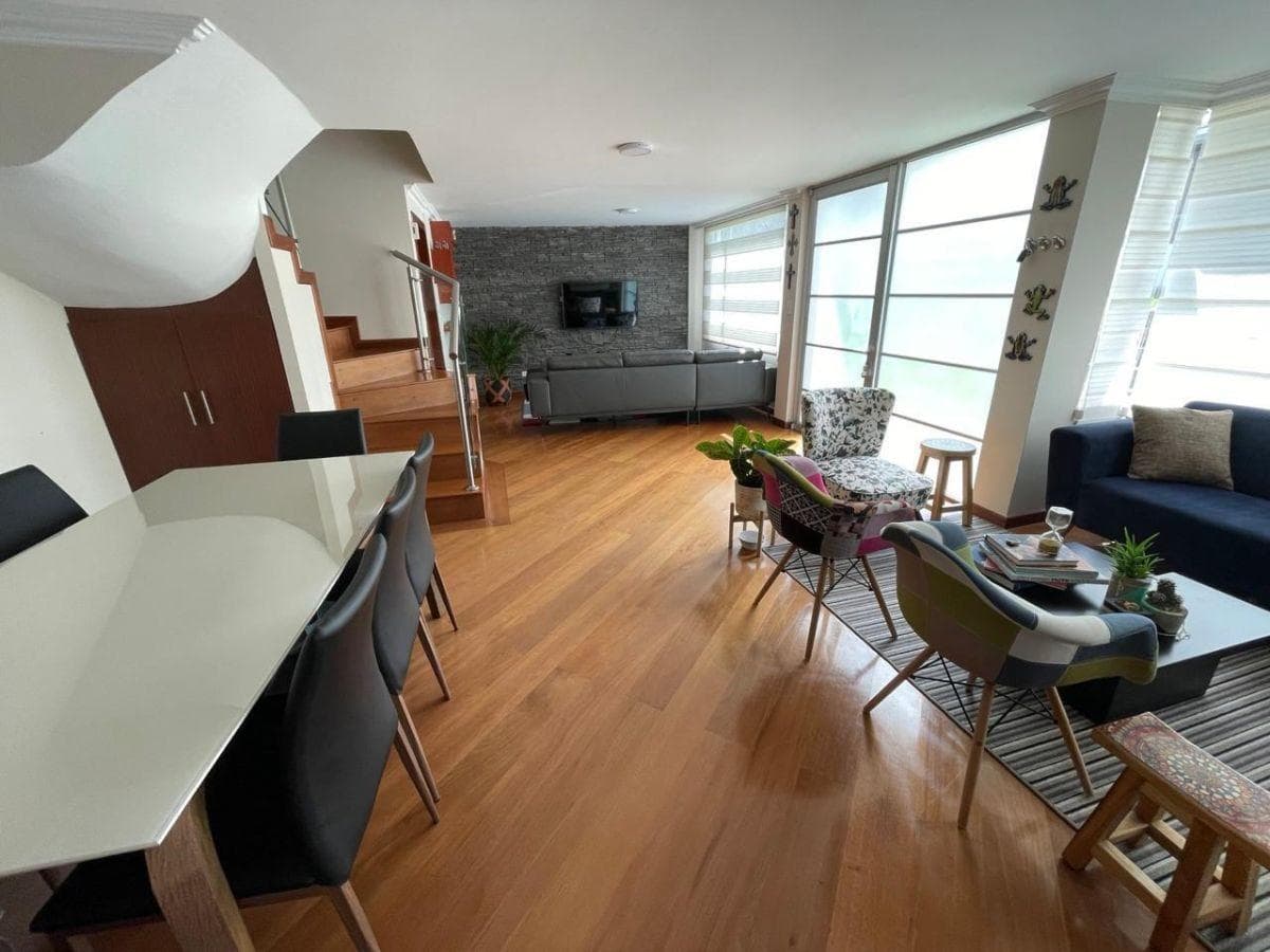 Casa de Venta en Conjunto Paseos Dele Pichincha — imagen 4