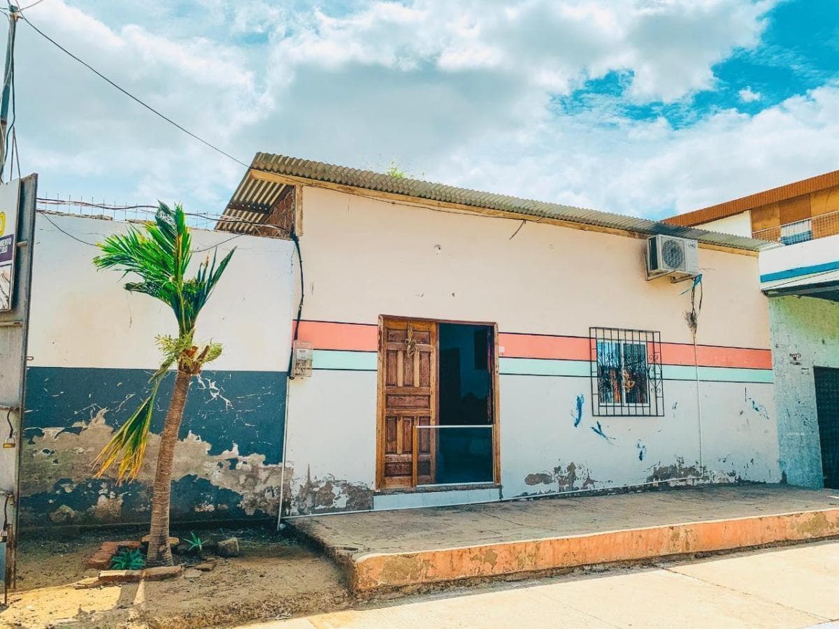 Venta de Terreno con Casa en Manta Vanc, Manabí — imagen 9