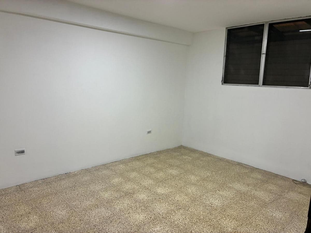 Departamento en Venta en Chimborazo y Colombia, Guayas — imagen 7