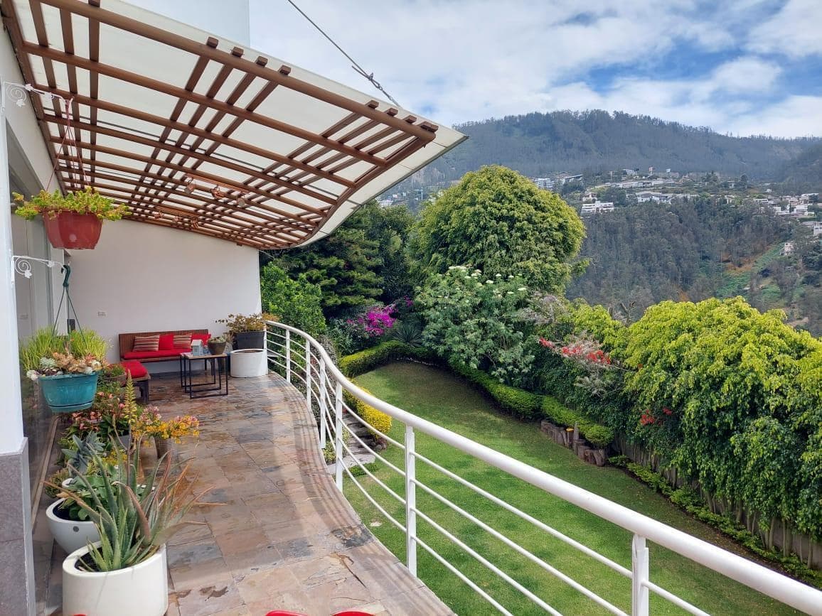 Casa de Venta en Cumbayá, Site Center — imagen 5