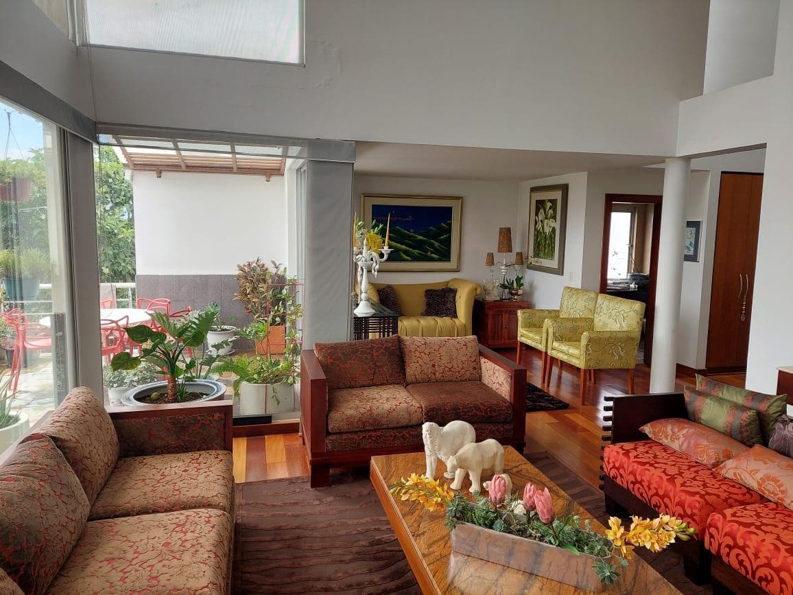 Casa de Venta en Cumbayá, Site Center — imagen 3
