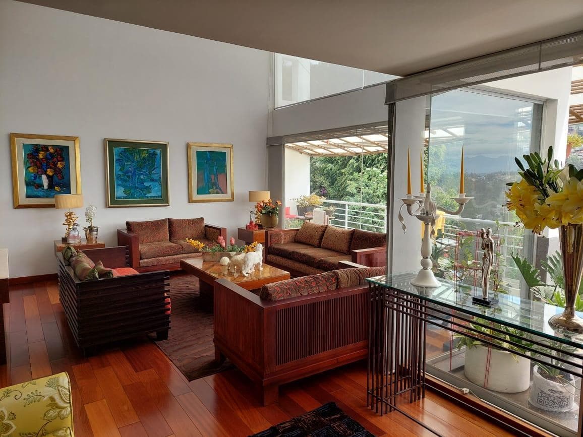 Casa de Venta en Cumbayá, Site Center — imagen 2