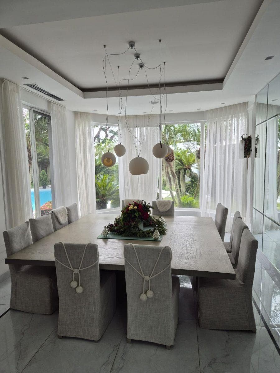 Mansion en Venta en Vía Samborondon. Vista Al Río 2ros Km, Guayas — imagen 2