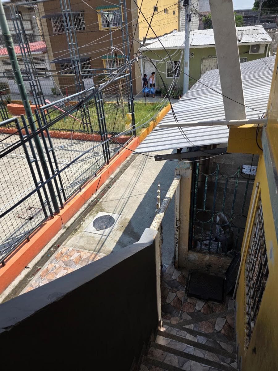Oportunidad de Inversion en El Sur, Casa Rentera con Excelente Rentabilidad, Circuito Cerrado, Guayas — imagen 6