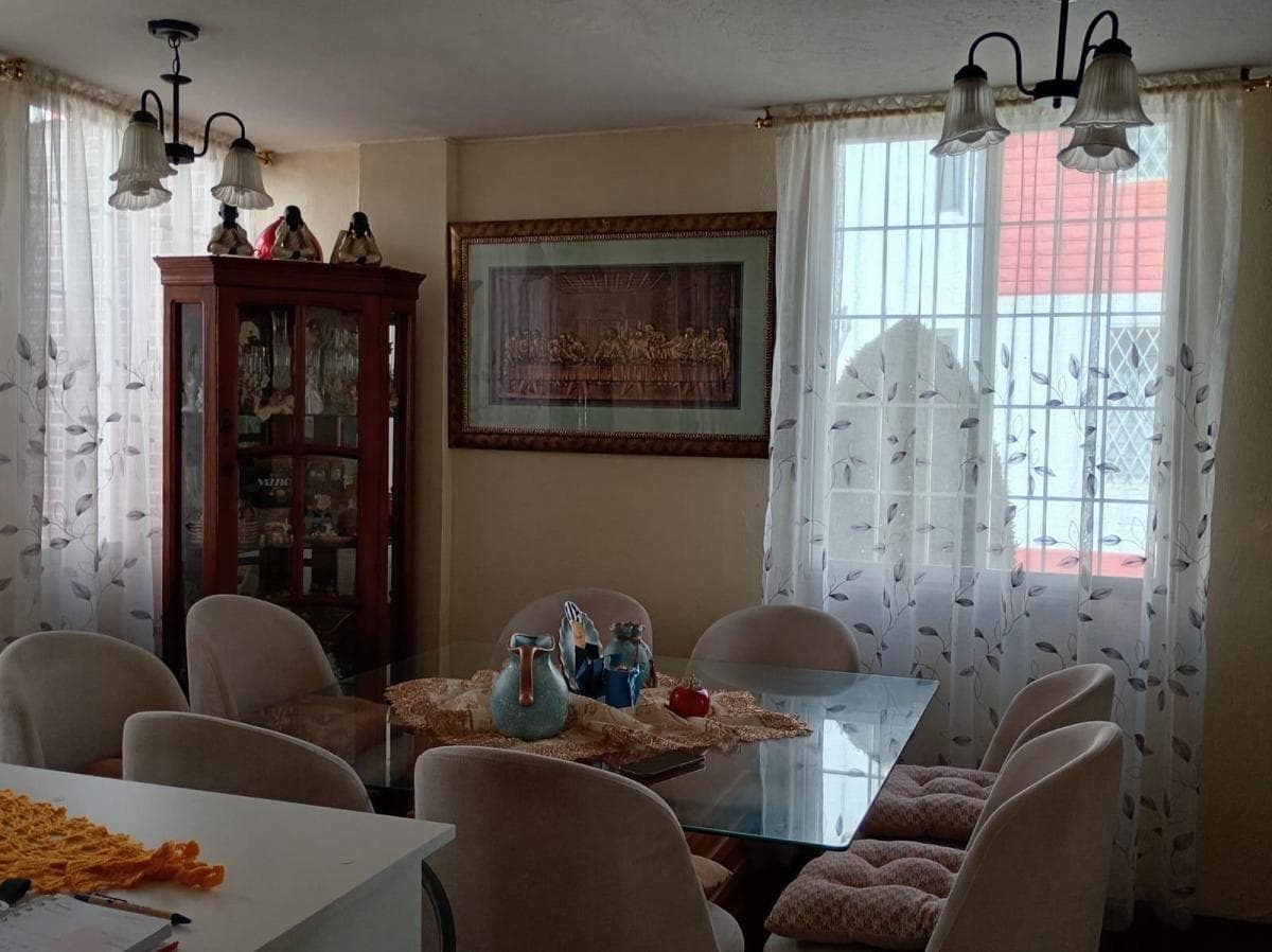 Casa de 191 m² con 3 Habitaciones en Venta en Quitumbe — imagen 9