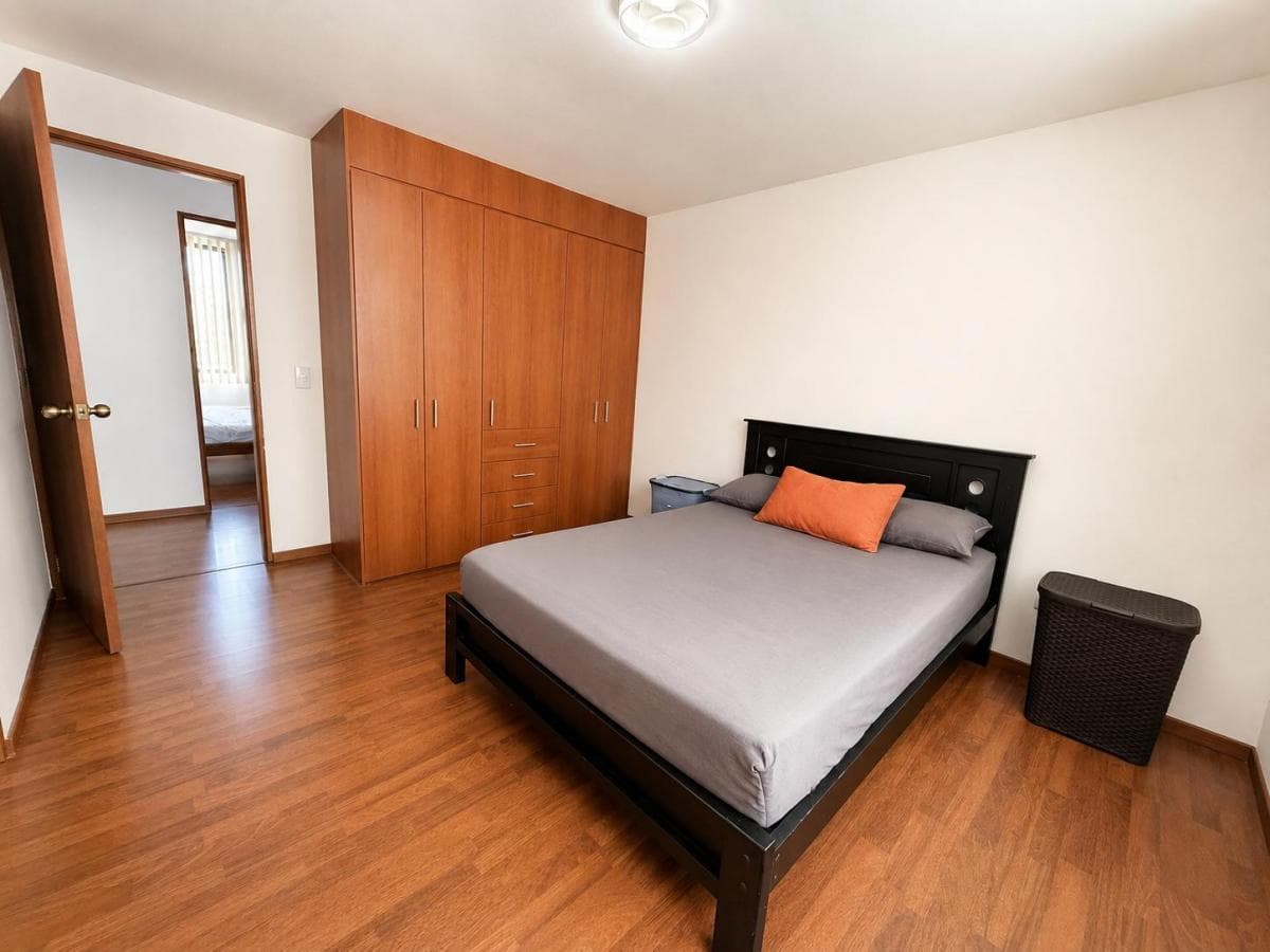 El Inca. Estupendo Departamento 2 Dorm., Frente a Colegio de America en Venta — imagen 2
